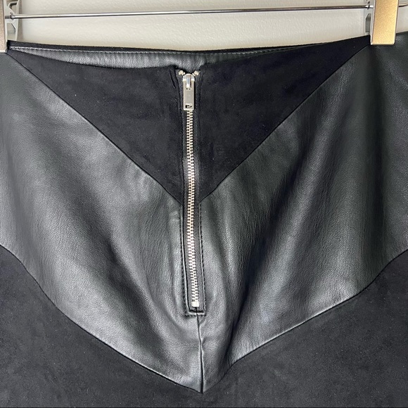ZARA BASICS Contrasting Mini Faux Leather Skirt XS - Picture 6 of 8
